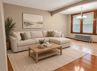7043 69th St APT 2F, Ridgewood, NY 11385