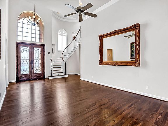 5th image of 6505 Crawley Dr