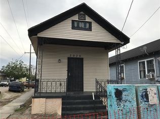 3036 Saint Peter St, New Orleans, LA 70119