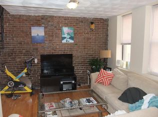 129 Endicott St APT 3F, Boston, MA 02113