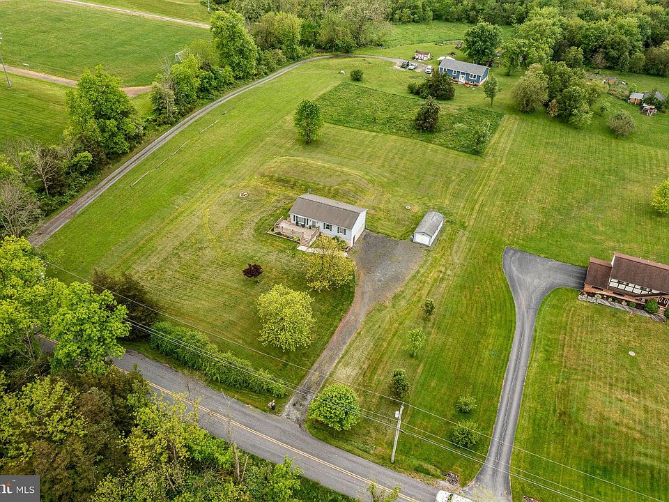 27 Amity Park Rd, Birdsboro, PA 19508 Zillow
