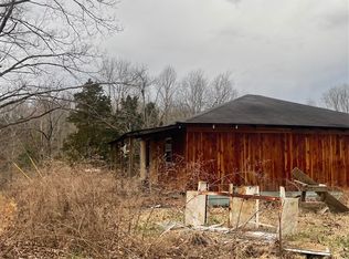 6040 Bryant Ridge Rd, Caneyville, KY 42721