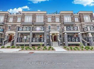 15 Westmeath Ln #2910, Markham, ON L6B 1N5