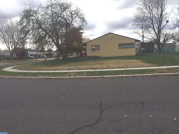 2nd image of 61 Leisure Ln