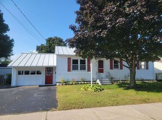 36 Turf Rd, Burlington, VT 05408