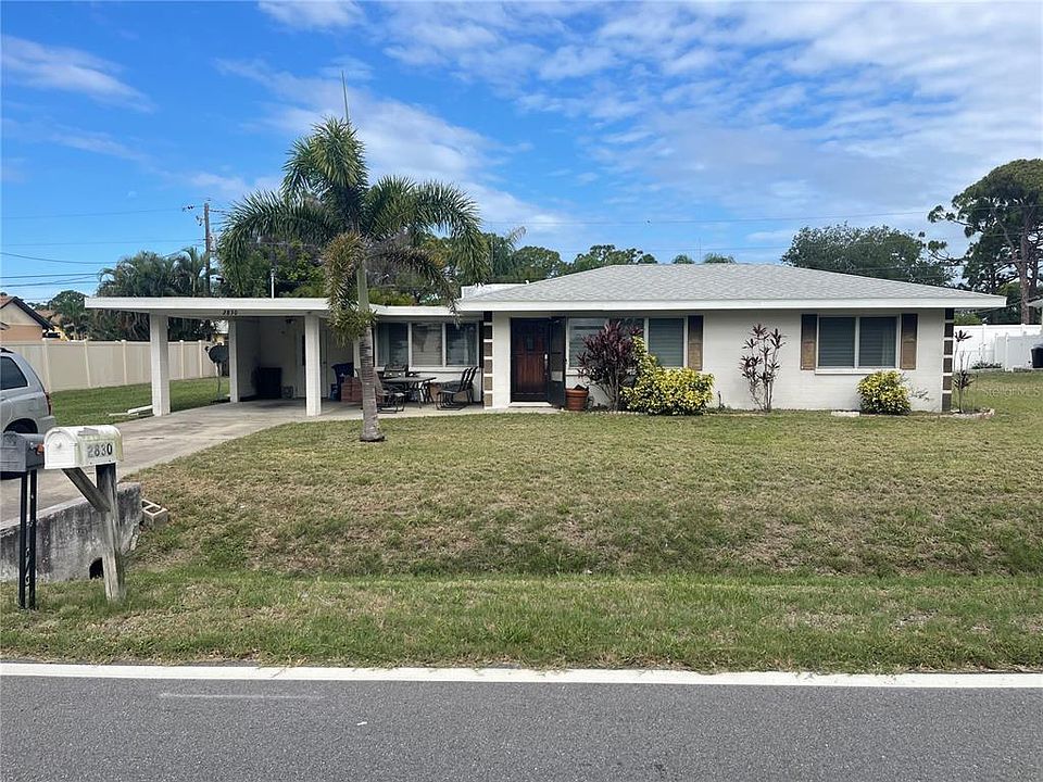 1st image of 2830 Siesta Dr