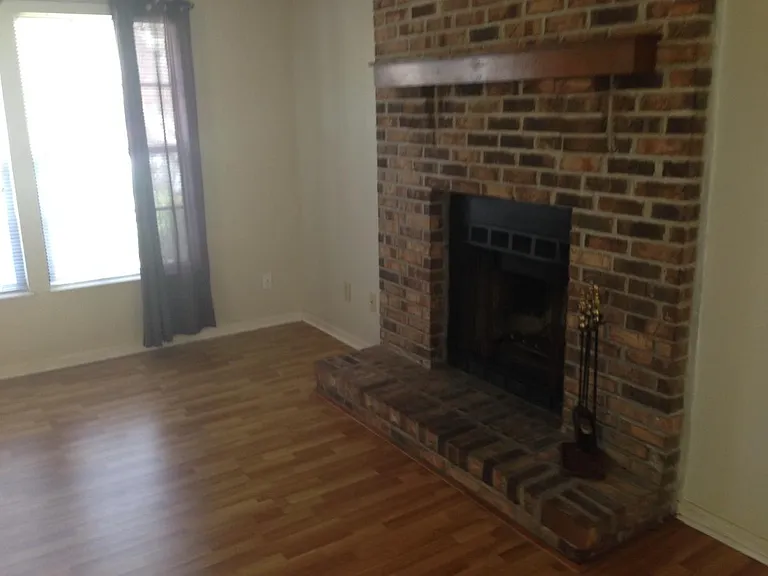 7416 Spring Villas Cir — Photo 4