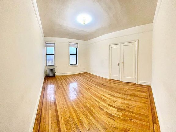 2nd image of 2277 Andrews Ave N #5E