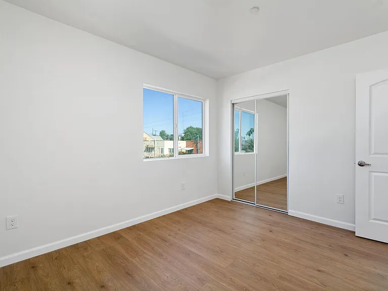 2638 Virginia Rd — Photo 17