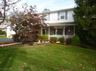 578 Line Rd, Hazlet, NJ 07730