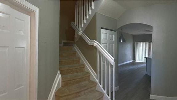 3rd image of 6503 Catalina Ln