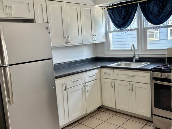 31-33 E 20th St #1