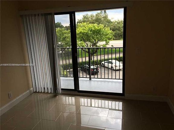 4th image of 10001 W Atlantic Blvd APT 322
