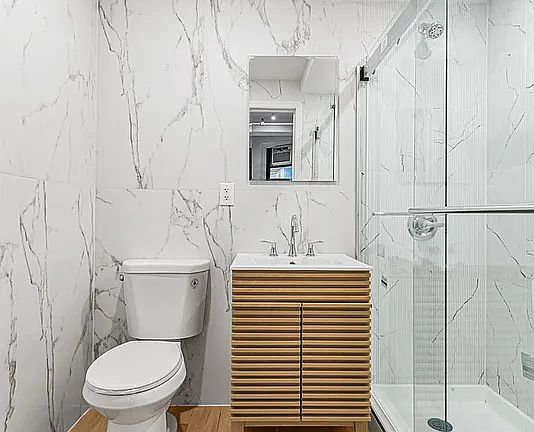5th image of 255 W 36th St Room 1204