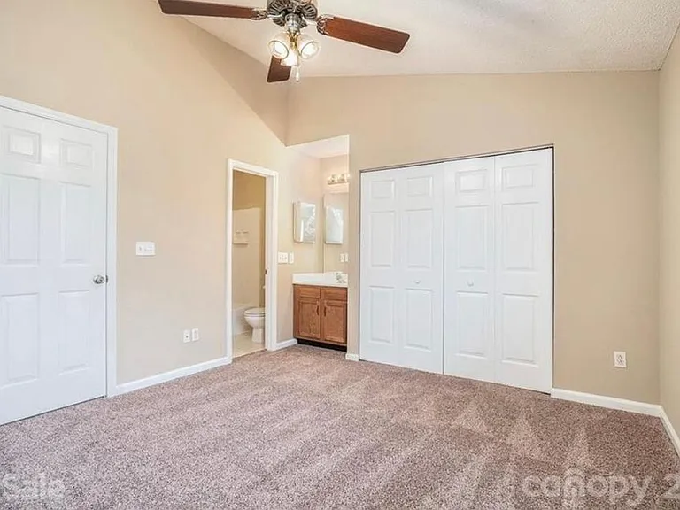 4114 N Course Dr — Photo 6