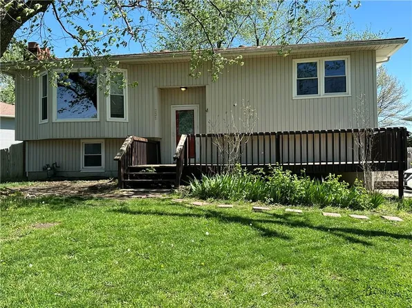 331 Shearer Ave, Lawson, MO 64062