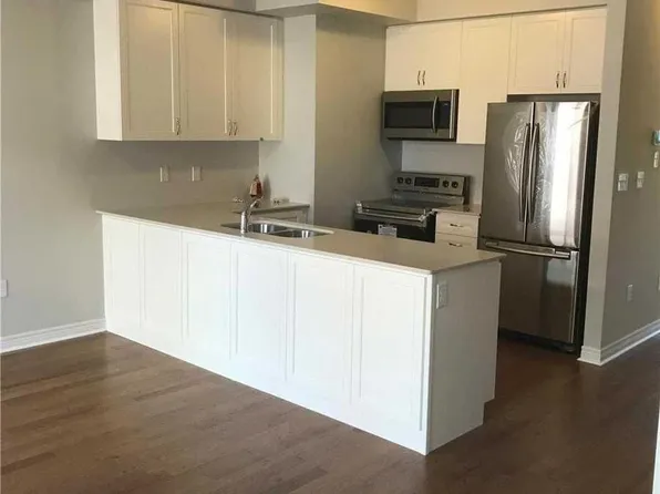 37 Military Cres, Brampton, ON L7A 4V9