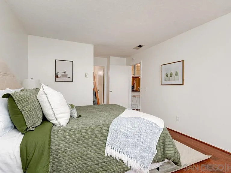 5710 Baltimore Dr #441 — Photo 11