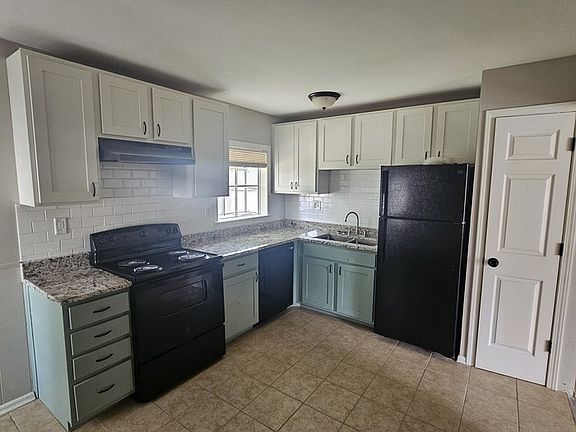 5th image of 5024 Tulip Tree Ln