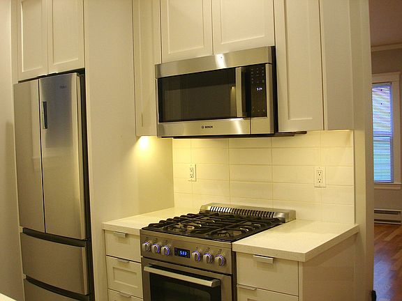 3rd image of 1550 Hayes St #Ii