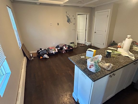 4th image of 70 Safford St #4B