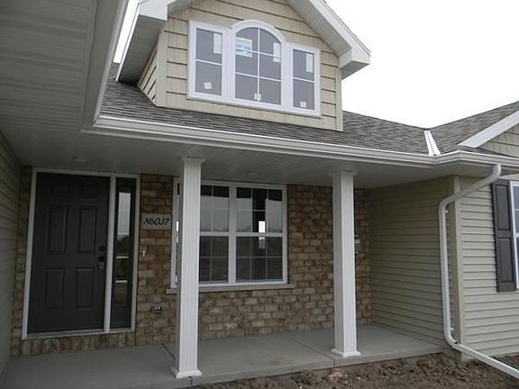 2nd image of N6037 Highland Hills Dr