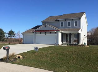 6236 Norfolk Dr, Norton Shores, MI 49444