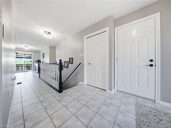 4th image of 68 Allensgate Dr