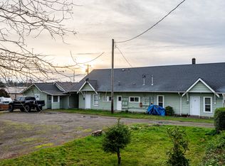 1189 Virginia Ave, North Bend, OR 97459