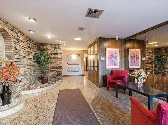 Lincoln Terrace Lobby