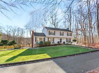 234 New Canaan Rd, Wilton, CT 06897
