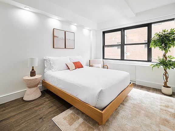 5th image of 225 E 63rd St #5MA