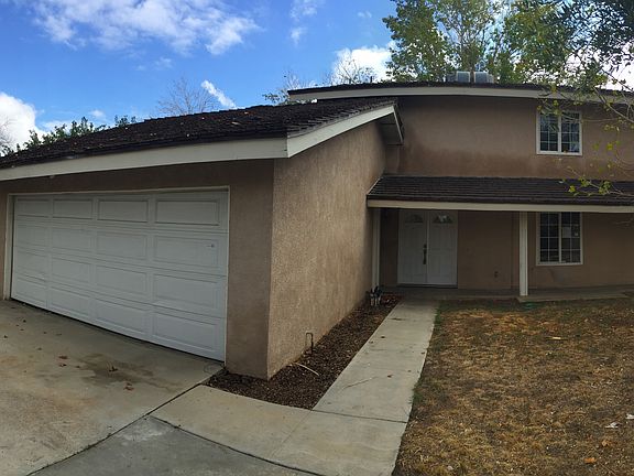 2nd image of 39600 Country Club Dr