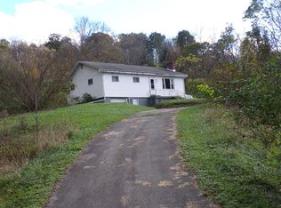 7925 Dietz Rd, Alexandria, PA 16611