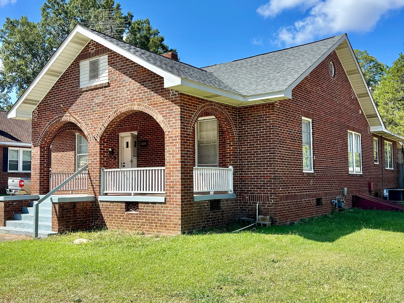 3 bed, 1764 sqft, $1,600 — Photo 1