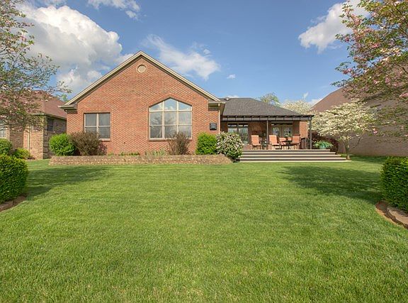 5th image of 6673 Waterford Pl