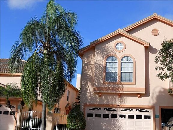 2nd image of 1746 Lago Vista Blvd