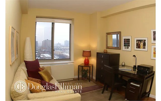 Sold by Douglas Elliman | media 25