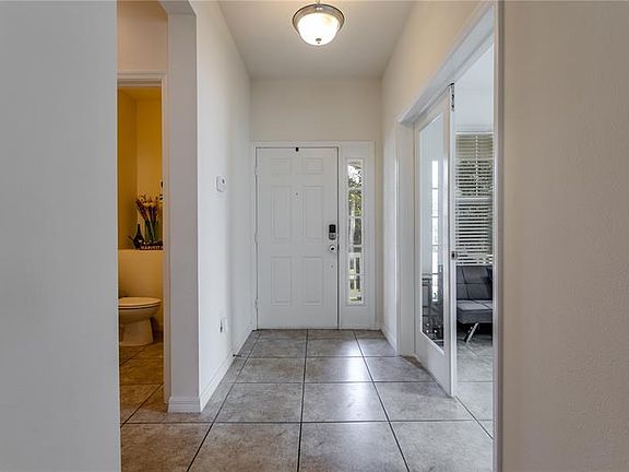 4th image of 15504 Blackbead St