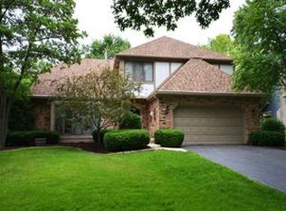 812 Thornapple Dr, Naperville, IL 60540