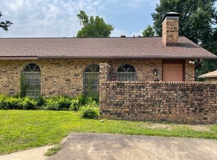304 Eden Dr, Longview, TX 75605