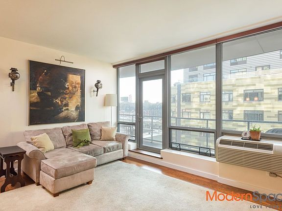 4th image of 4815 11th St APT 6D