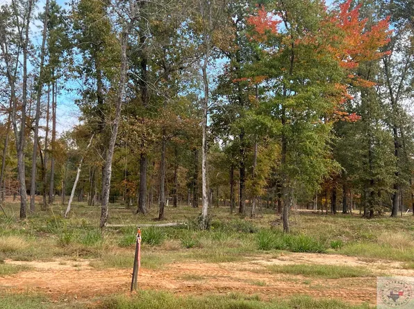 3610 Southern Magnolia Ln, Texarkana, AR 71854
