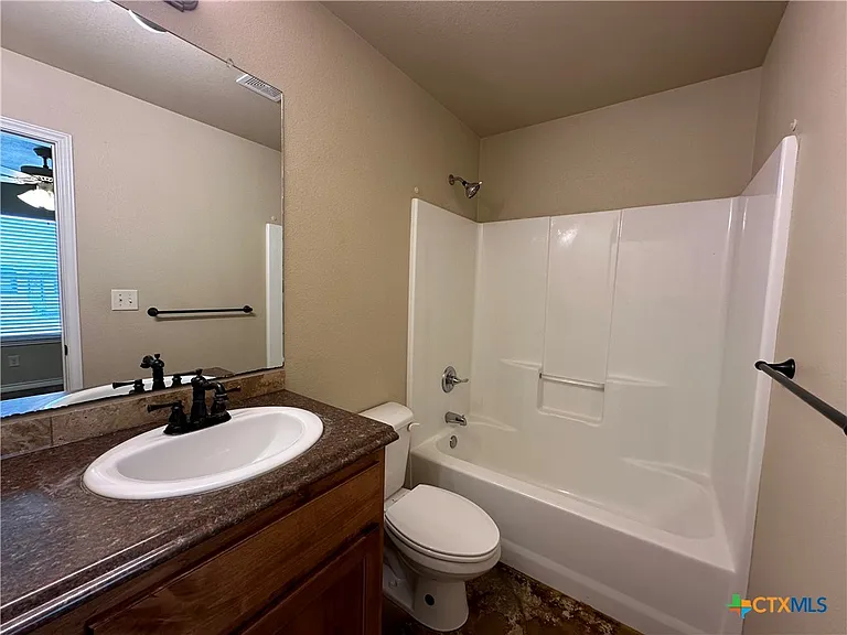 5353 Airport Hwy #21 — Photo 8