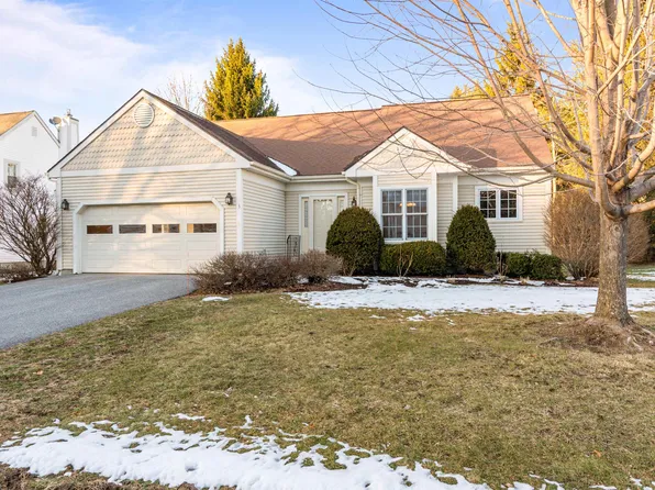 3 Hubbells Falls Drive, Essex Junction, VT 05452