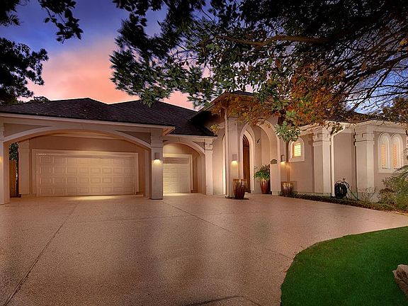 4th image of 74 Batesbrooke Ct