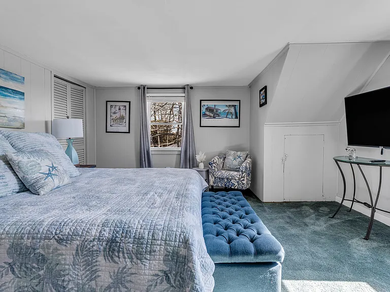 32 Bassett Ln — Photo 28
