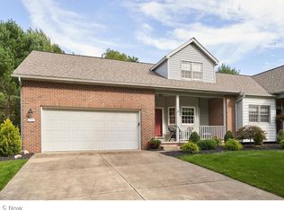 650 N Ridgecliff St, Tallmadge, OH