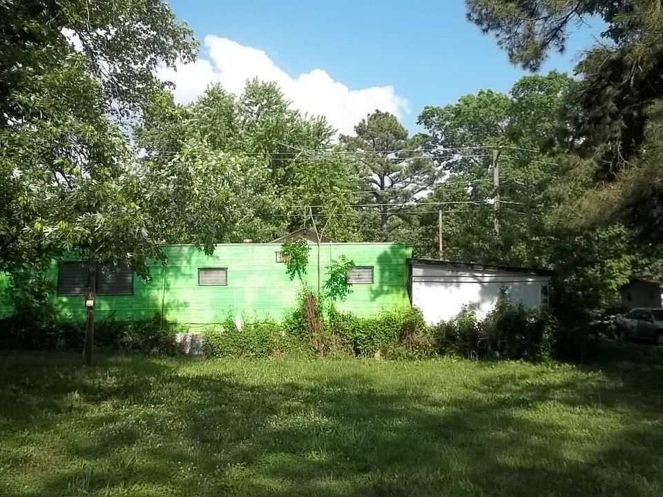 2nd image of 1233 Columbus St