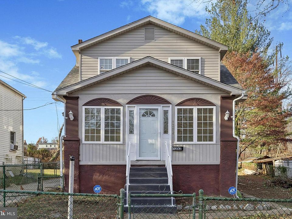 1st image of 1352 Elmwood Ave